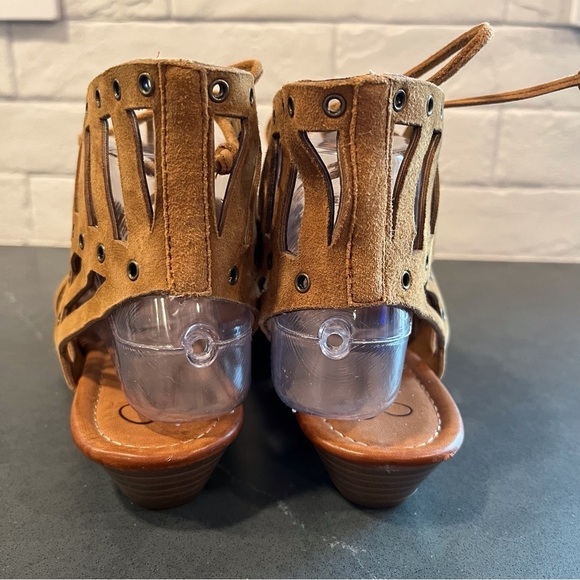 Jessica Simpson sz 7.5 chestnut suede cage sandals wedge - Picture 8 of 14